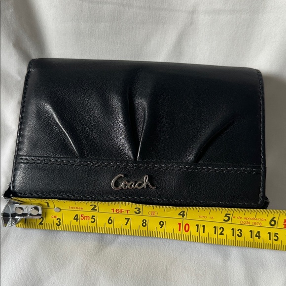 Coach Black Leather Fold Wallet - Picture 8 of 11